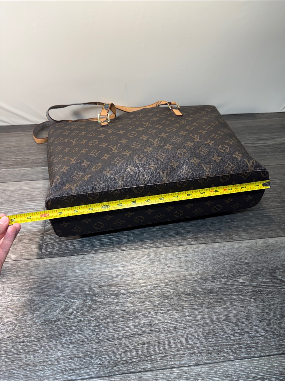 Louis Vuitton Monogram Canvas Tote in Brown with Tan Straps - Picture 8 of 12